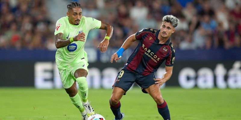 Gặp Levante là cơ hội để Barca tìm lại niềm vui